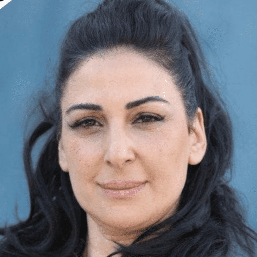 אישה פרופיל